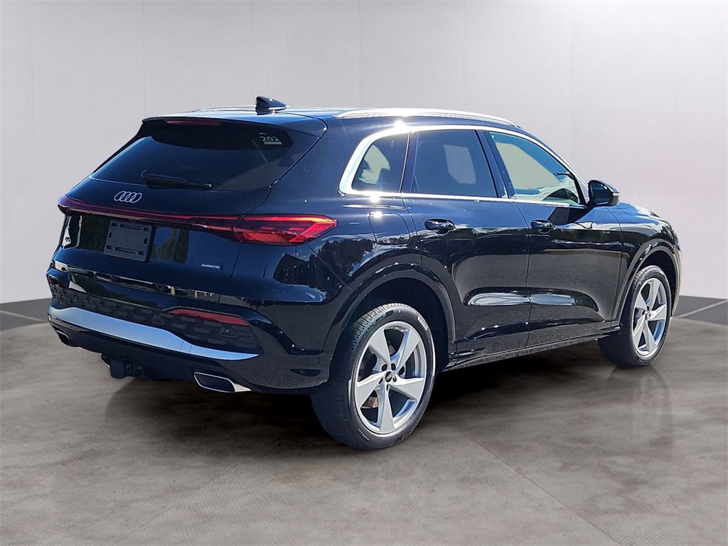 New 2025 Audi Q5 Premium Plus image 2