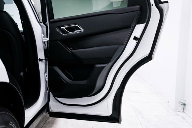 Used 2025 Land Rover Range Rover Velar Dynamic SE image 27