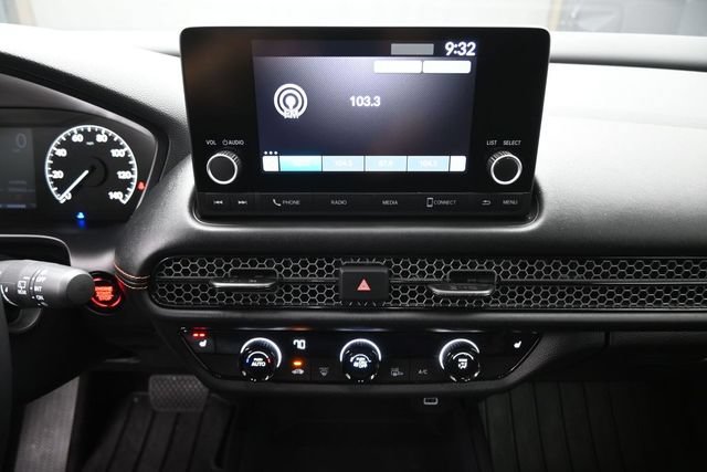 Certified 2025 Honda HR-V Sport image 4