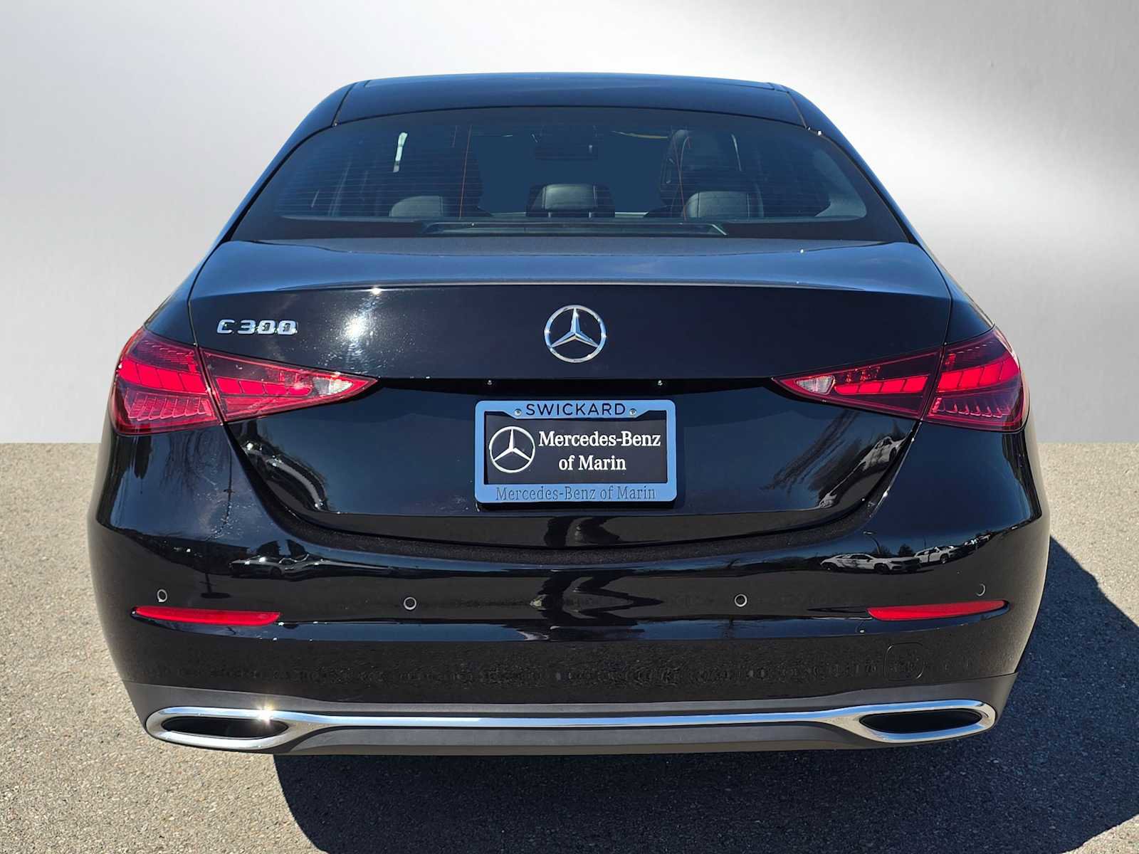 Used 2024 Mercedes-Benz C 300 Sedan image 4