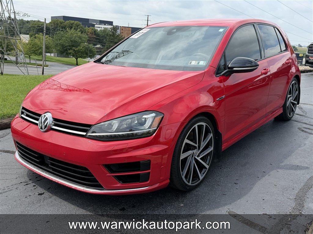 Used 2017 Volkswagen Golf R 4-Door AWD/4WD image 4