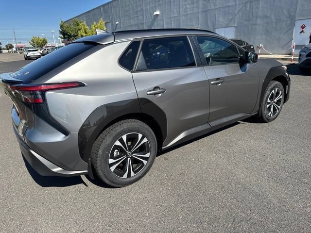 Used 2023 Toyota bZ4X AWD w/ Weather Package image 6