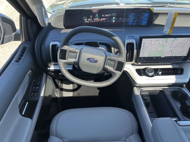 New 2025 Ford Expedition Max Active RWD image 4