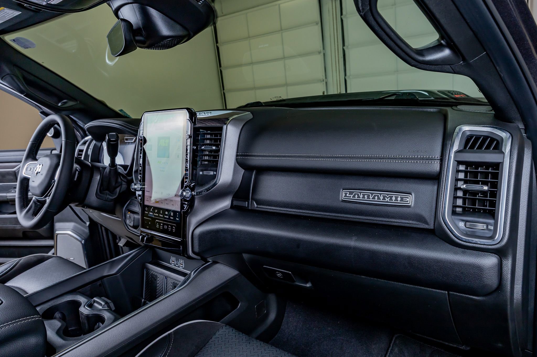 Used 2026 RAM 3500 Laramie image 18