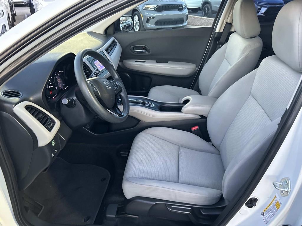 Used 2021 Honda HR-V LX image 19