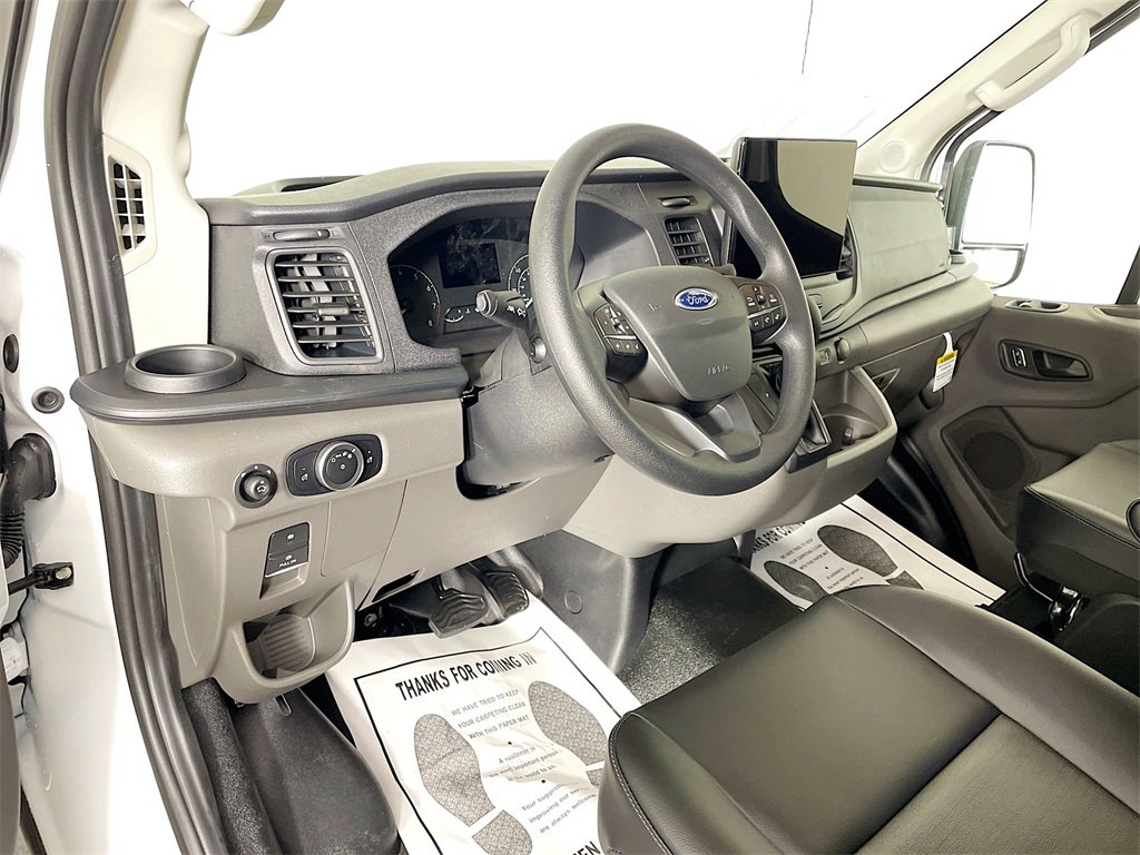 New 2025 Ford Transit 250 Base image 9