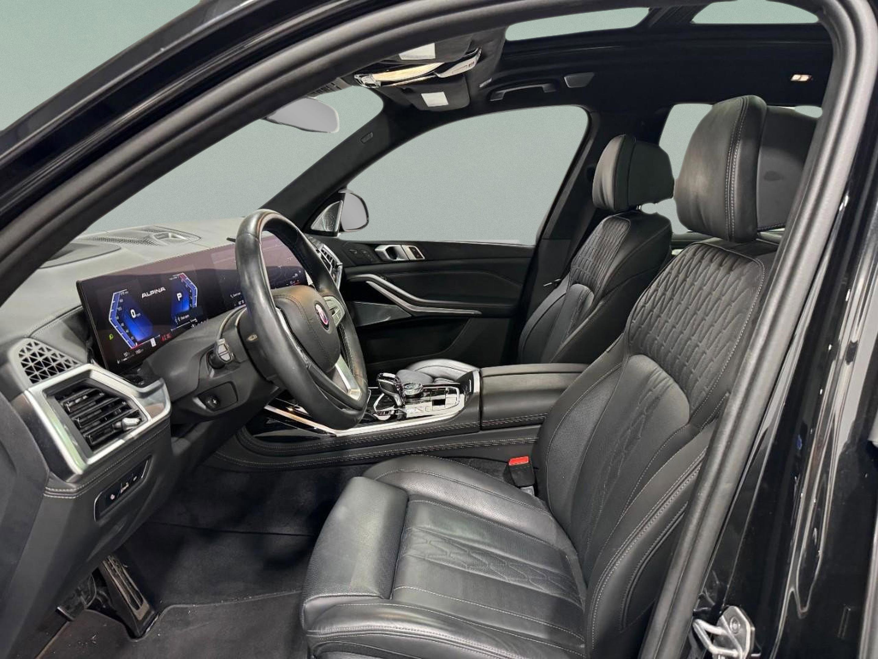Certified 2024 BMW ALPINA XB7 ALPINA XB7 image 30