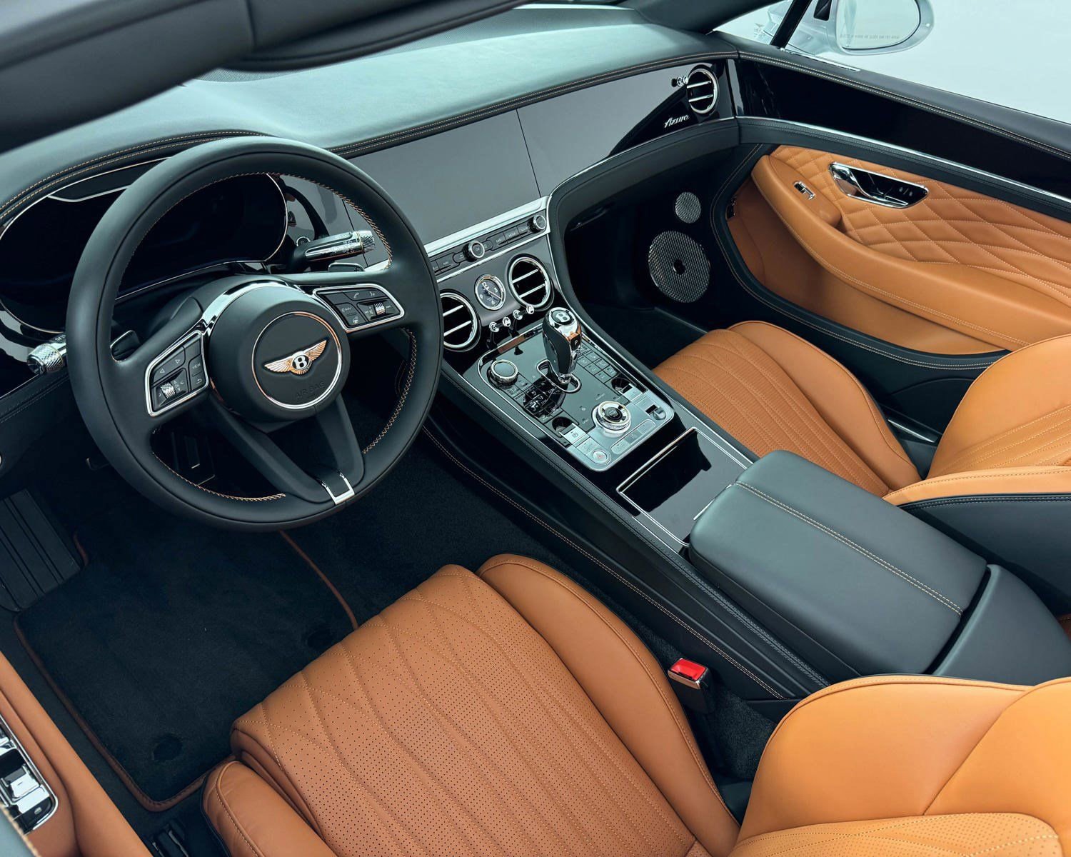 Used 2024 Bentley Continental GT Azure image 19