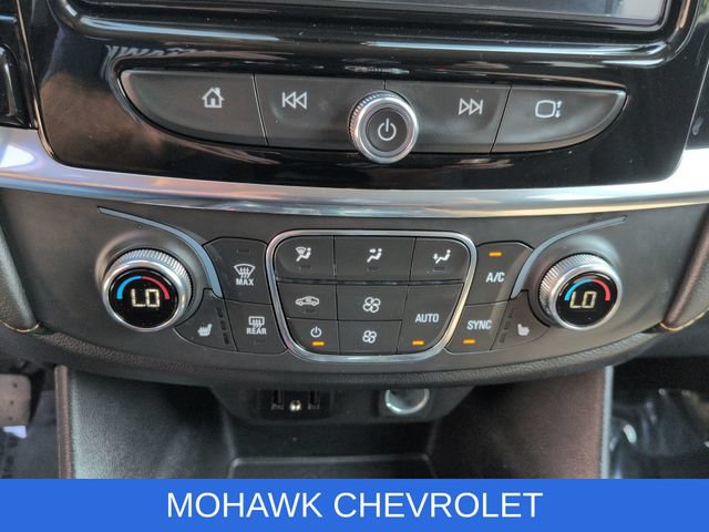 Used 2020 Chevrolet Traverse LT w/ Driver Confidence II Package AWD/4WD image 26