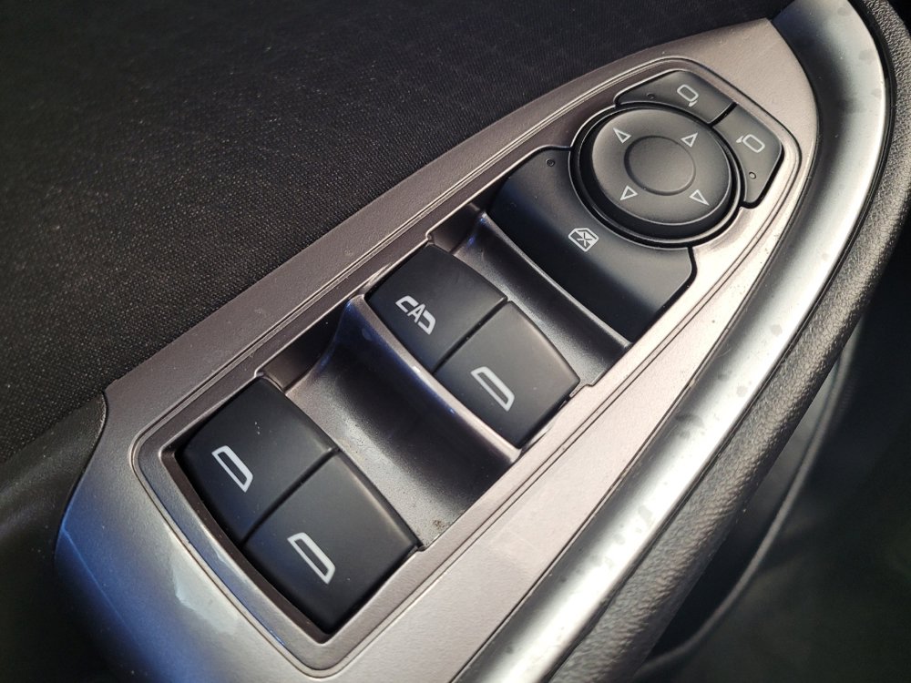 Used 2022 Chevrolet Malibu LT FWD image 27