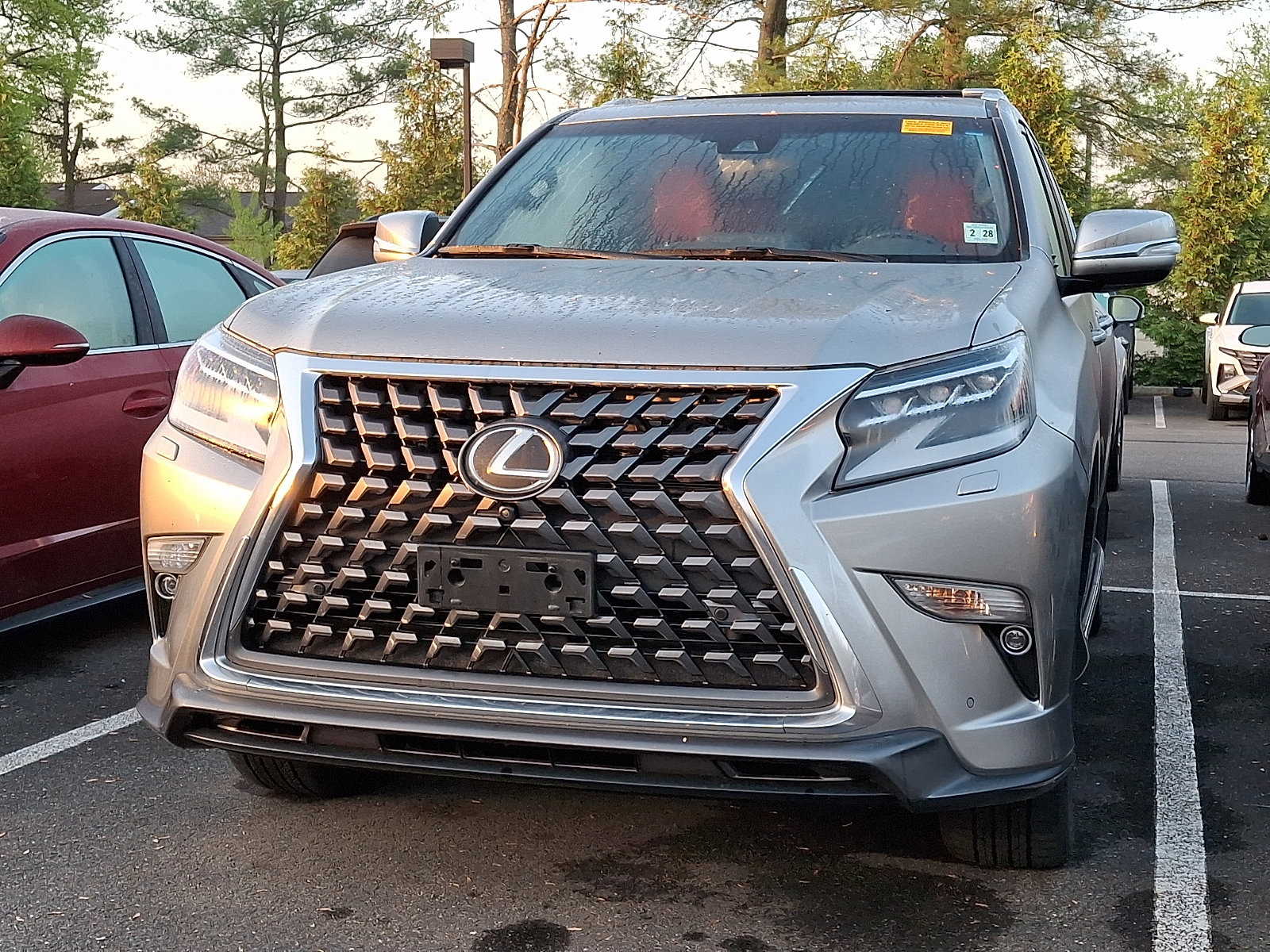 Used 2023 Lexus GX 460 Luxury w/ Sport Design Package AWD/4WD image 2