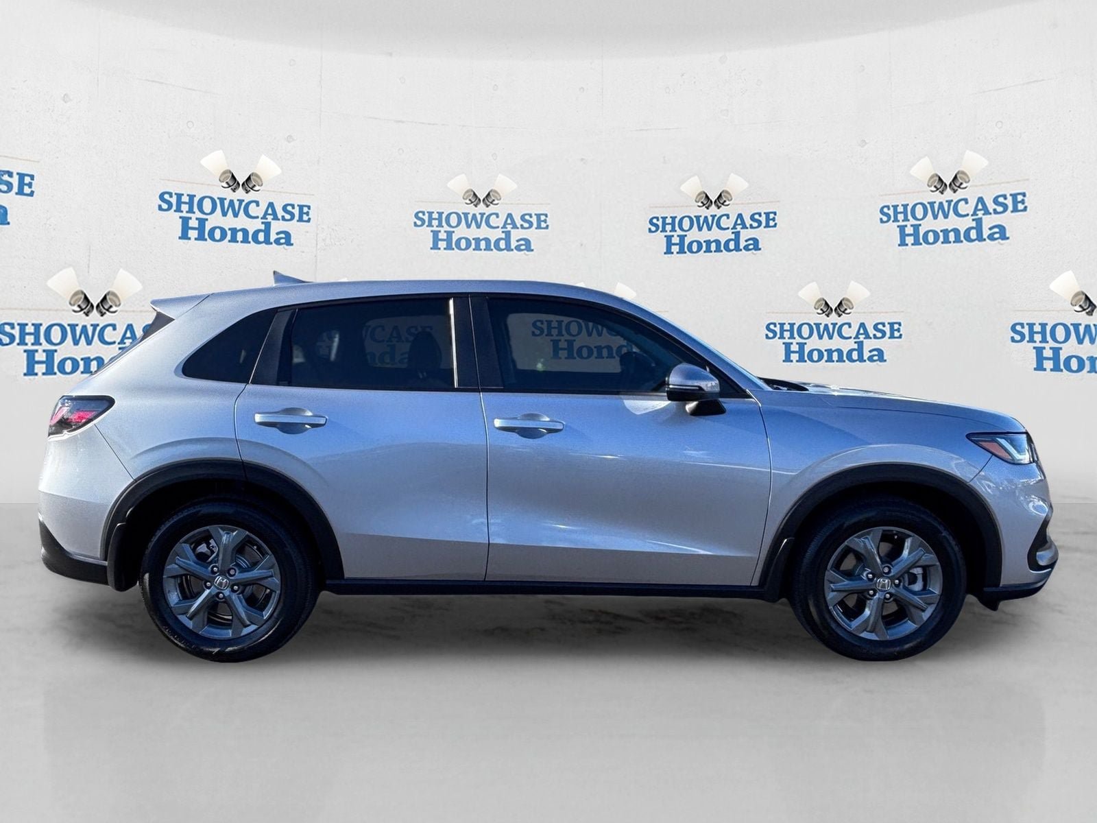 Certified 2026 Honda HR-V LX image 9