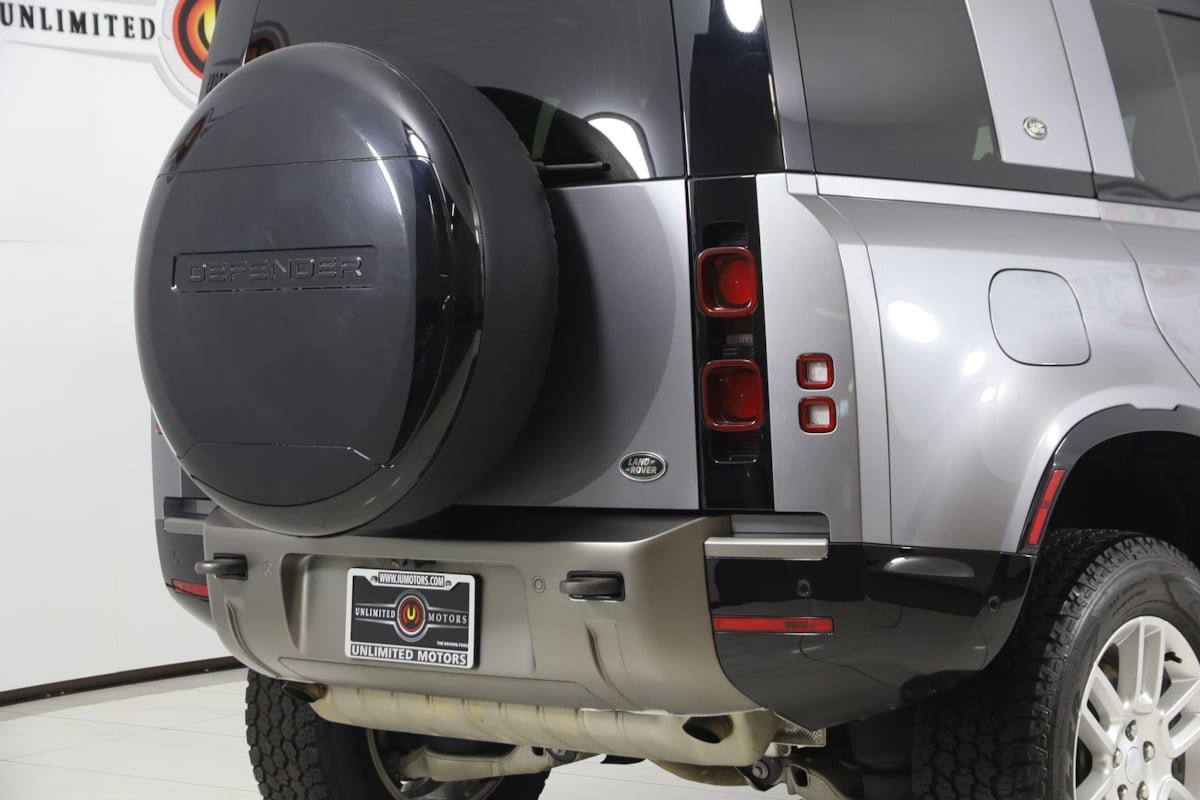 Used 2022 Land Rover Defender 110 X-Dynamic HSE image 45