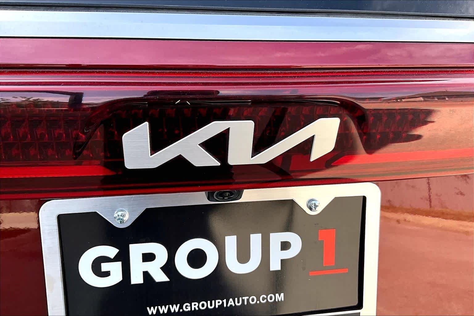 Used 2024 Kia Carnival SX Prestige FWD image 31