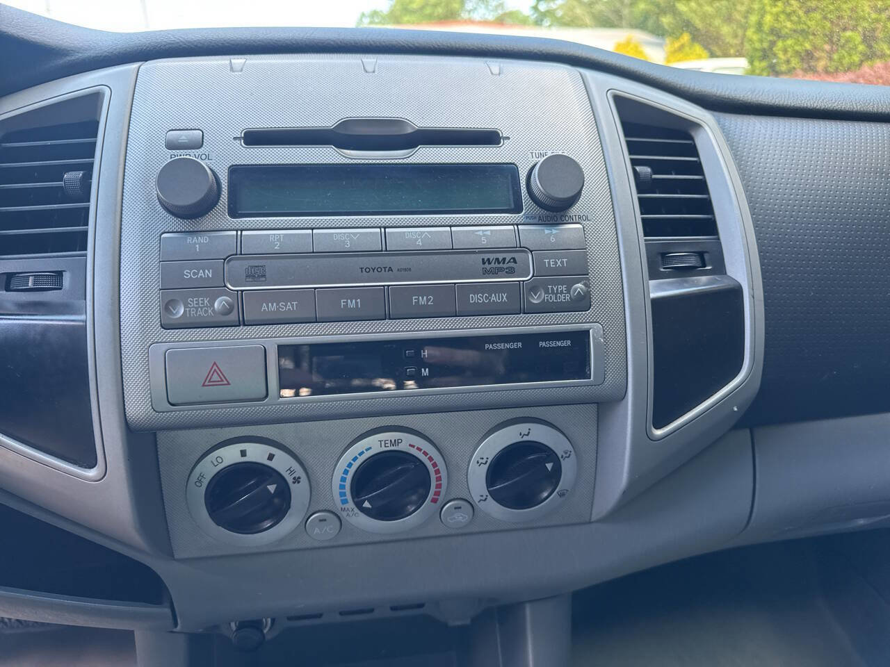 Used 2010 Toyota Tacoma PreRunner RWD image 21