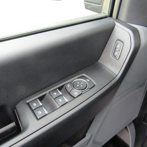 Used 2025 Ford F350 XL w/ XL Chrome Package image 20