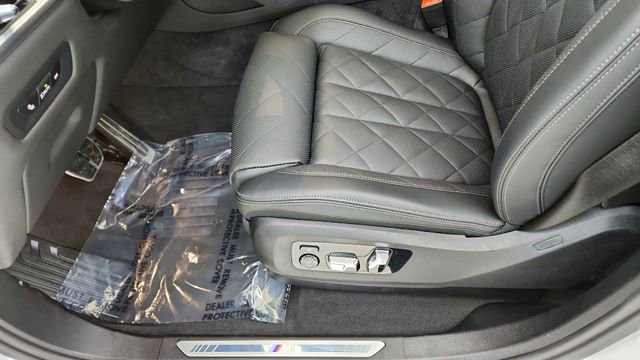 Used 2026 BMW X6 xDrive40i image 34