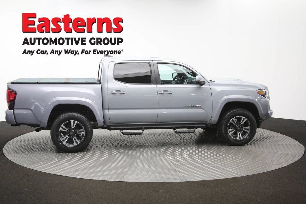 Used 2018 Toyota Tacoma TRD Sport AWD/4WD image 47