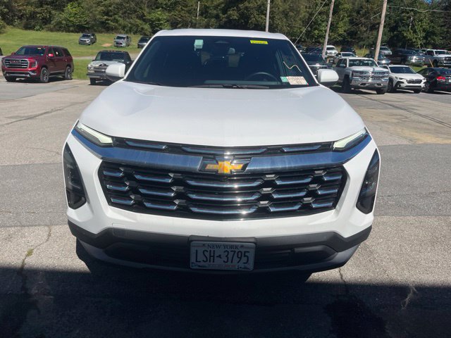 Used 2025 Chevrolet Equinox LT AWD/4WD image 10