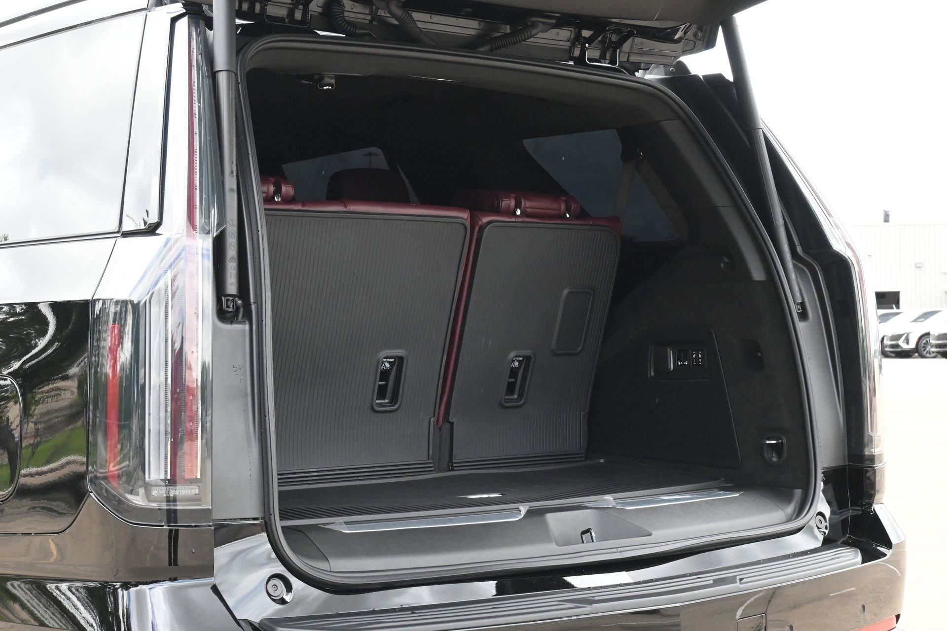 Used 2026 Cadillac Escalade Sport w/ Touring Package AWD/4WD image 22