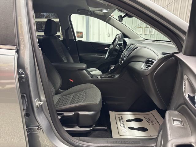 Used 2023 Chevrolet Equinox LT image 25