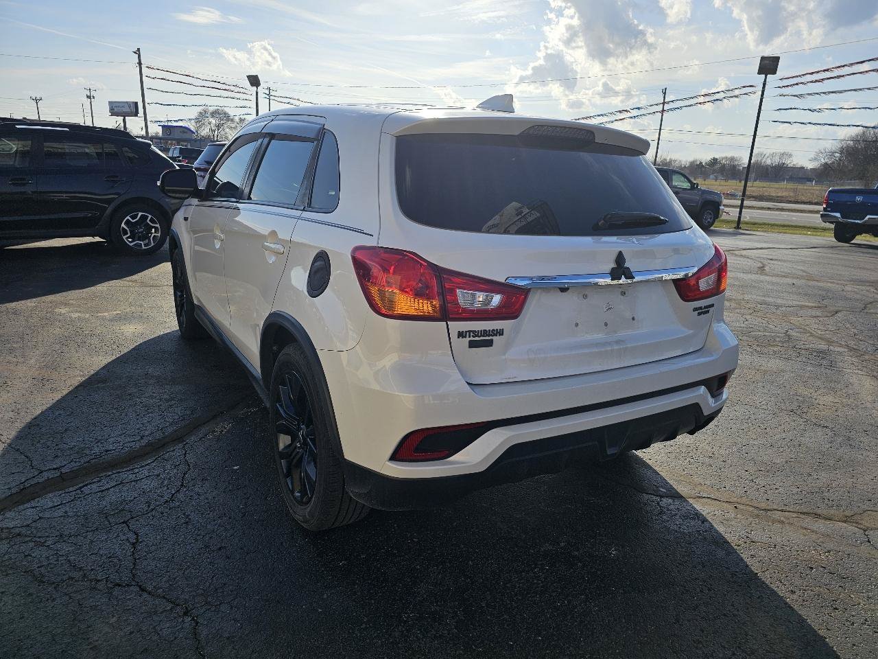Used 2019 Mitsubishi Outlander Sport ES AWD/4WD image 29