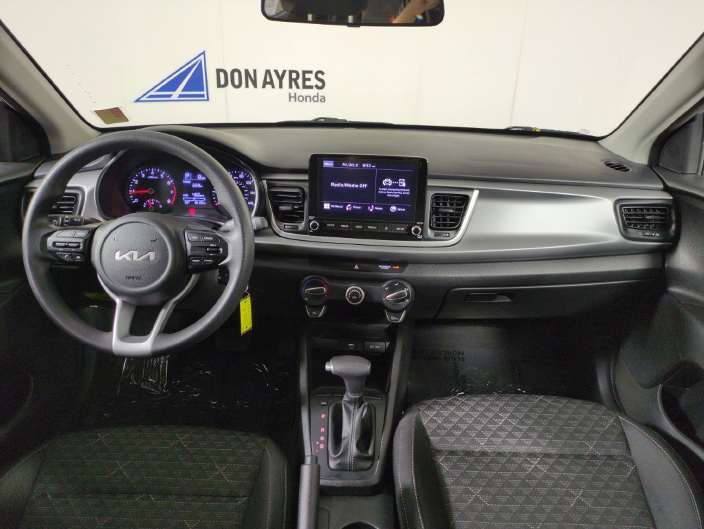 Used 2022 Kia Rio S FWD image 16