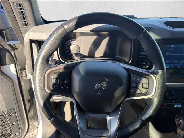 Used 2021 Ford Bronco Black Diamond AWD/4WD image 12