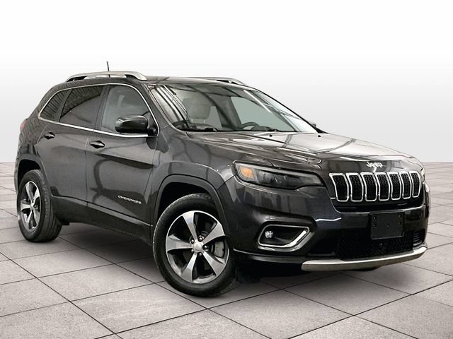 Used 2019 Jeep Cherokee Limited w/ Technology Group AWD/4WD image 3