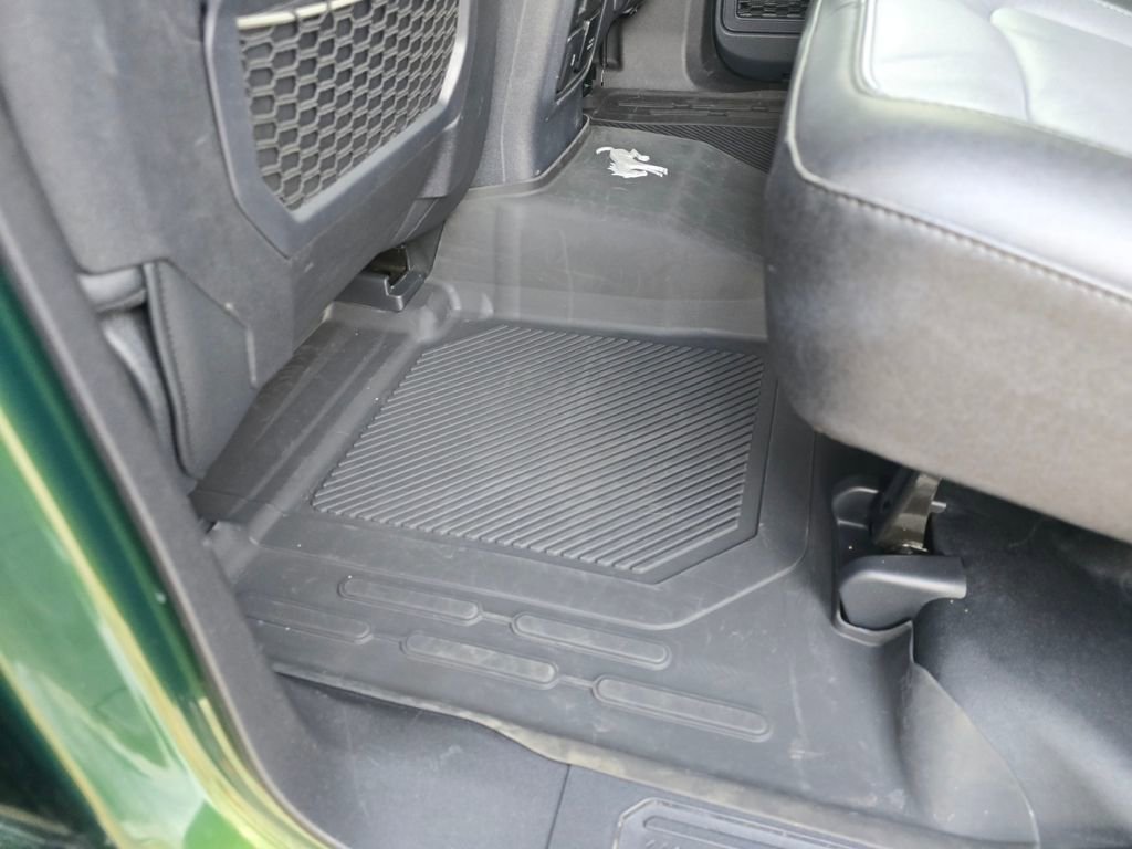 Used 2024 Ford Bronco Everglades image 22