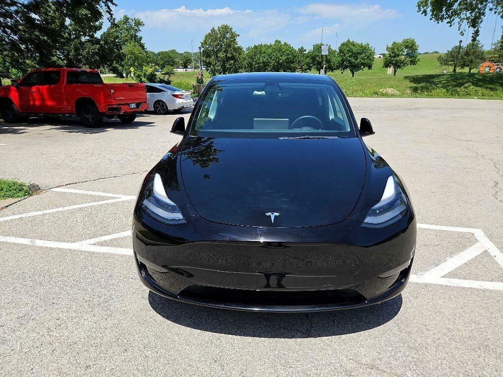 Used 2021 Tesla Model Y Performance AWD/4WD image 2
