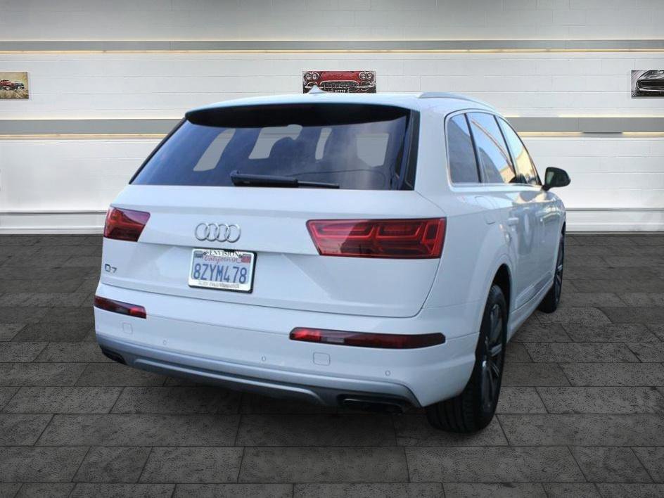 Used 2019 Audi Q7 2.0T Premium w/ Convenience Package image 8