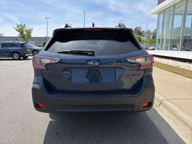 Used 2023 Subaru Outback Onyx Edition image 4