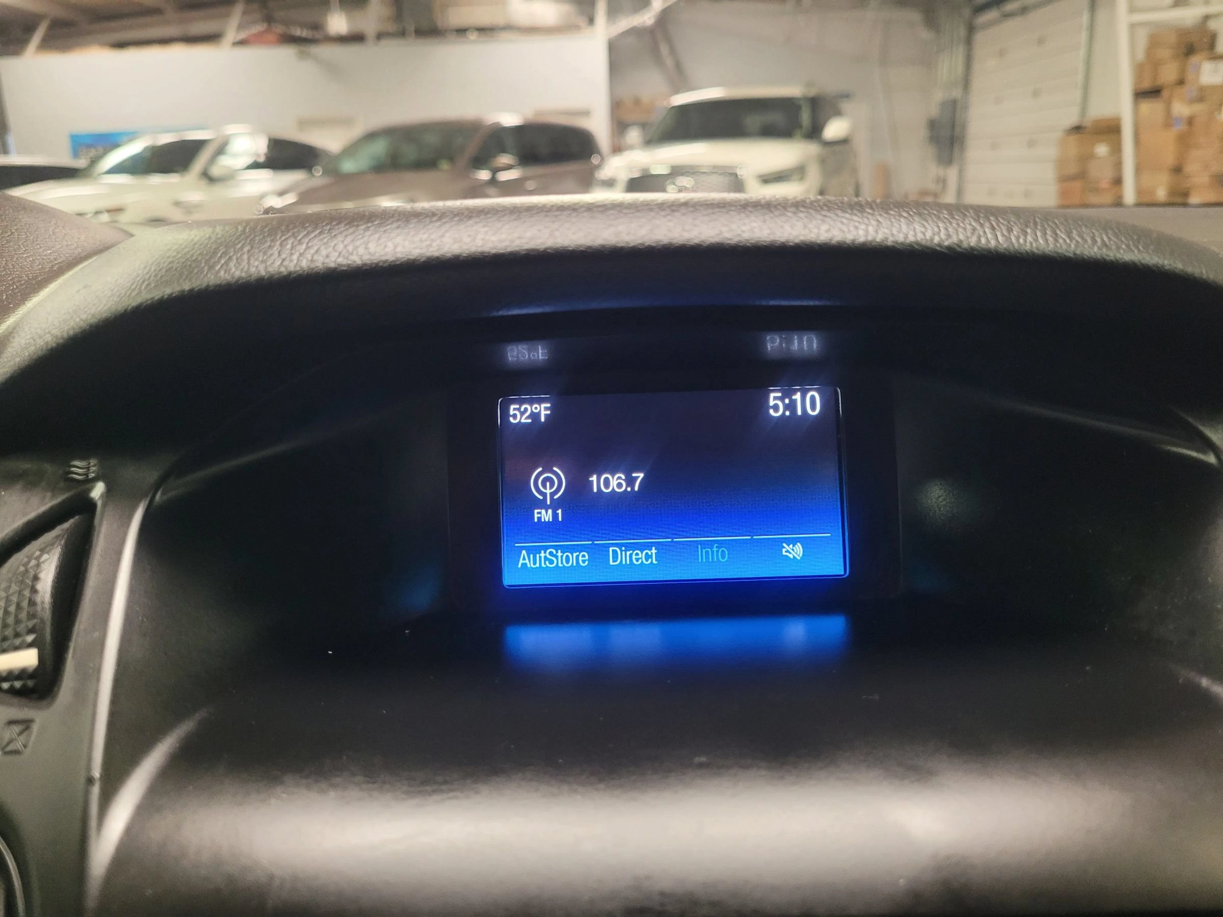 Used 2018 Ford Focus SE FWD image 35