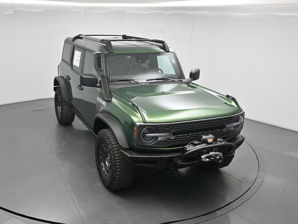 Certified 2022 Ford Bronco Everglades AWD/4WD image 38