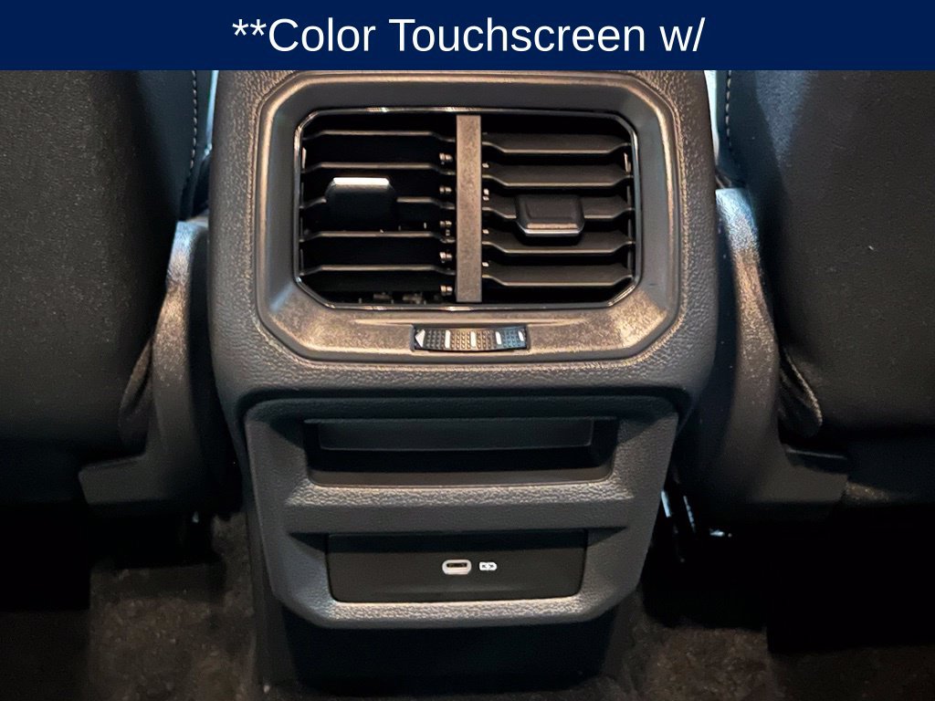 Used 2023 Volkswagen Taos SE AWD/4WD image 10