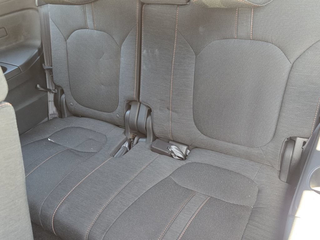 Certified 2024 Honda Pilot Sport image 12