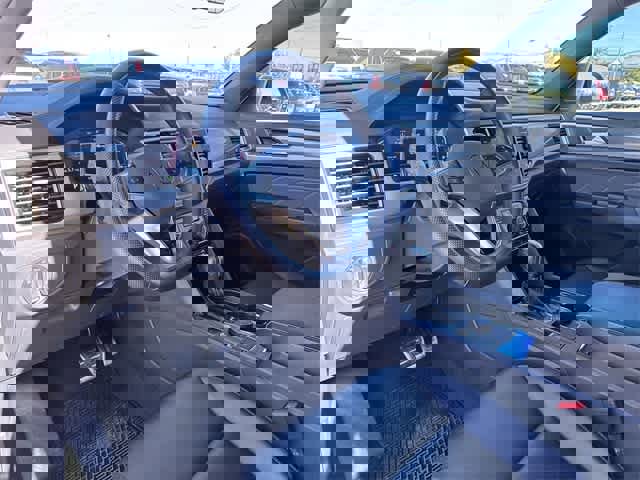 Used 2023 Volkswagen Atlas Cross Sport SEL R-Line video 2