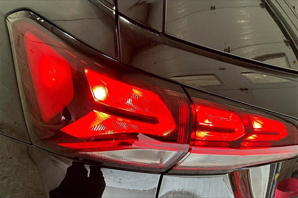 Used 2022 Chevrolet Equinox LT image 23