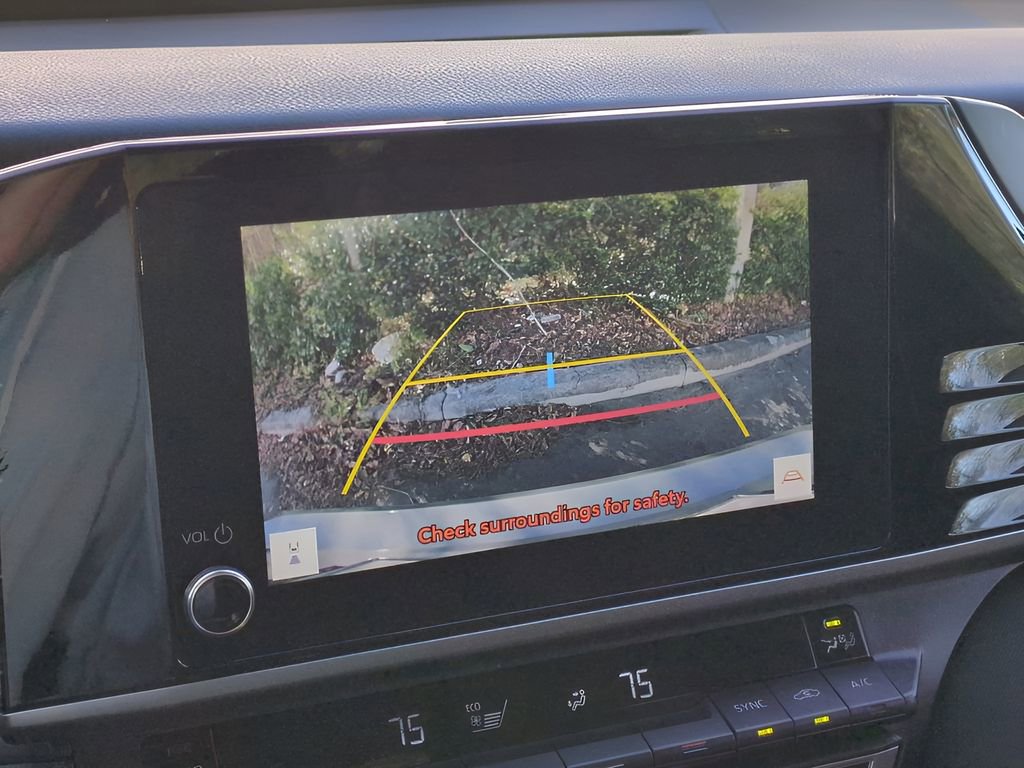 Certified 2025 Toyota Camry LE image 19