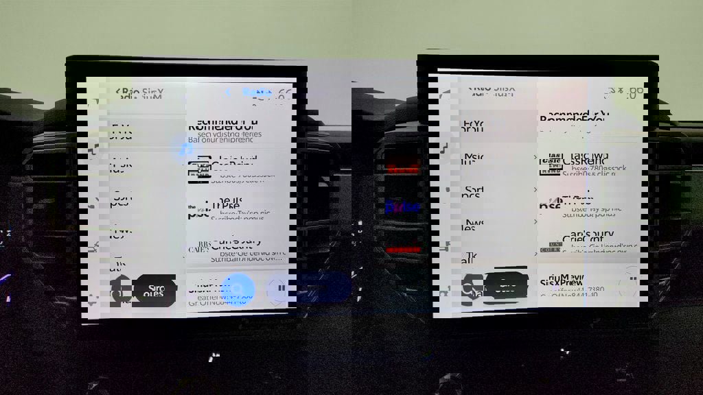 Used 2022 Toyota Tundra SR5 w/ SR5 Premium Package image 17