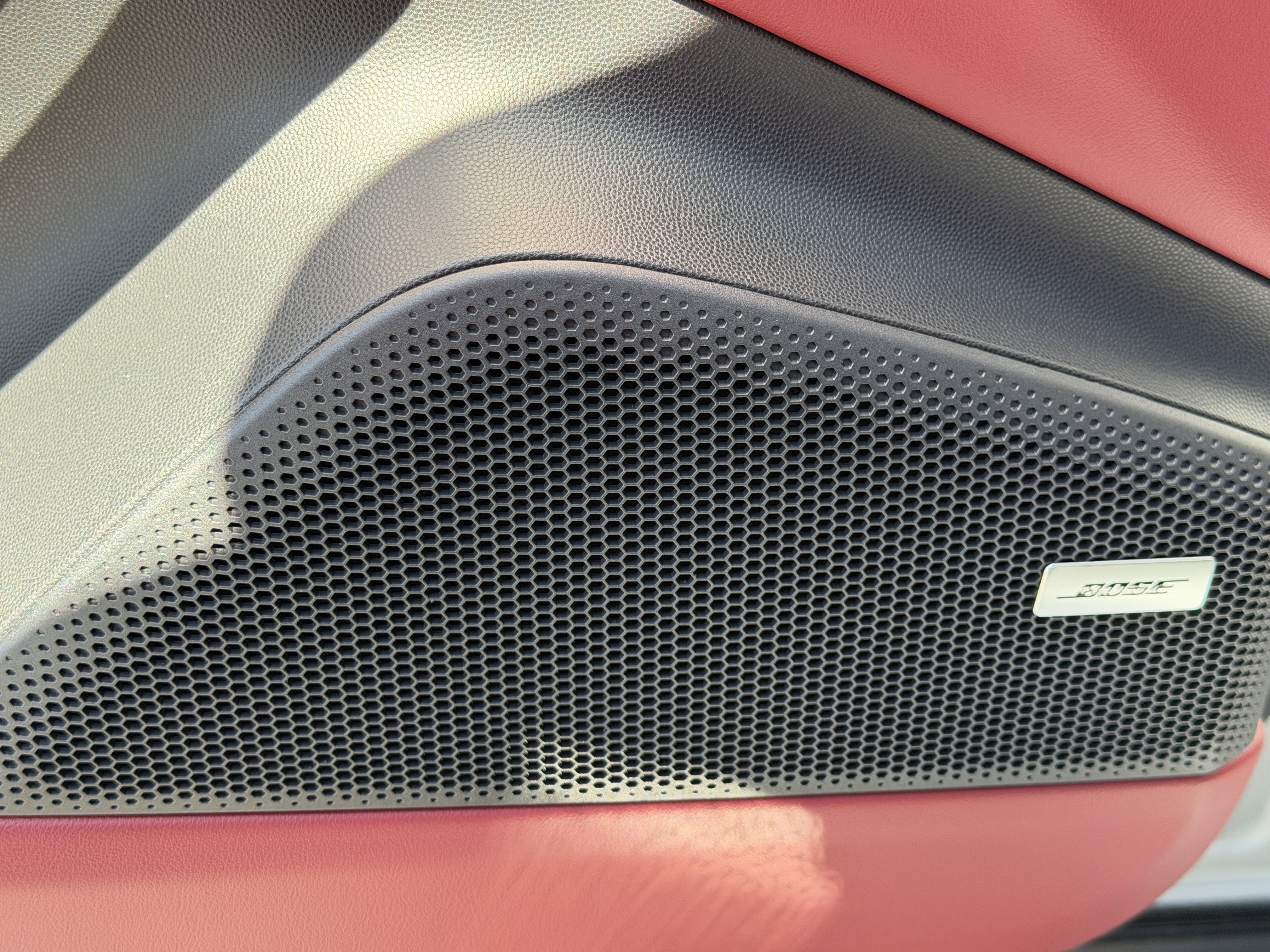 New 2026 Porsche Macan Electric image 22