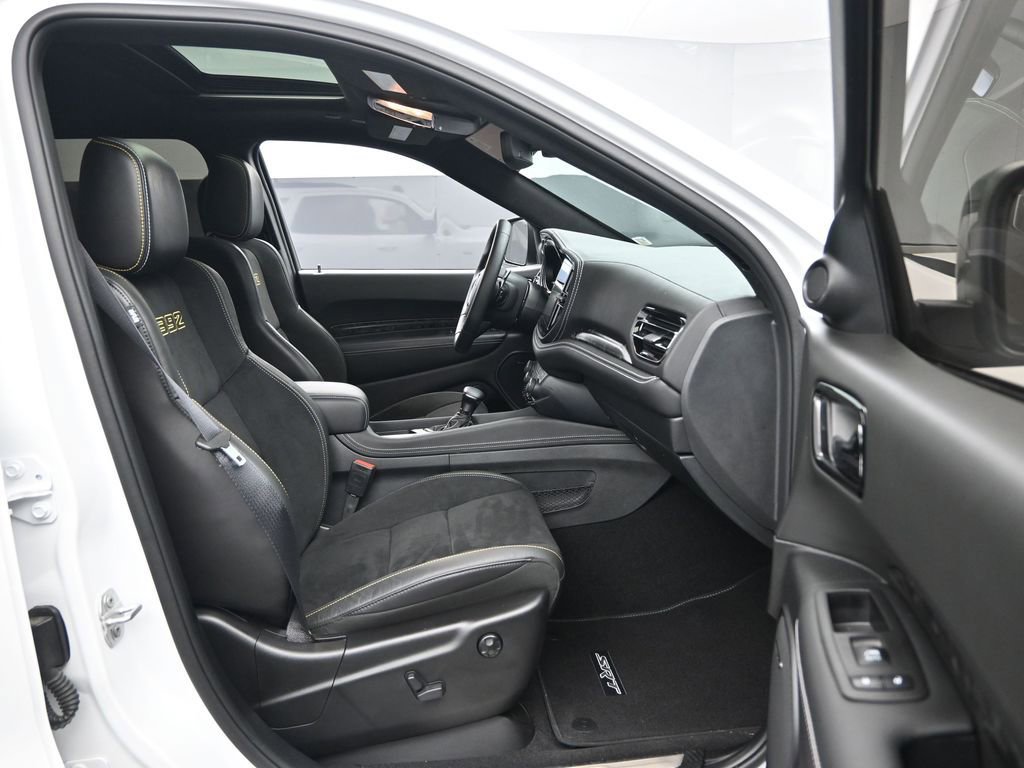 Used 2024 Dodge Durango SRT AWD/4WD image 31