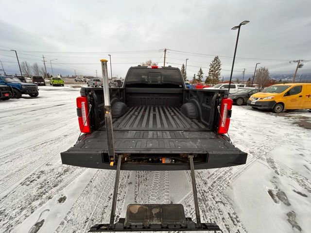 Used 2025 Ford F350 Lariat w/ Black Appearance Package image 12