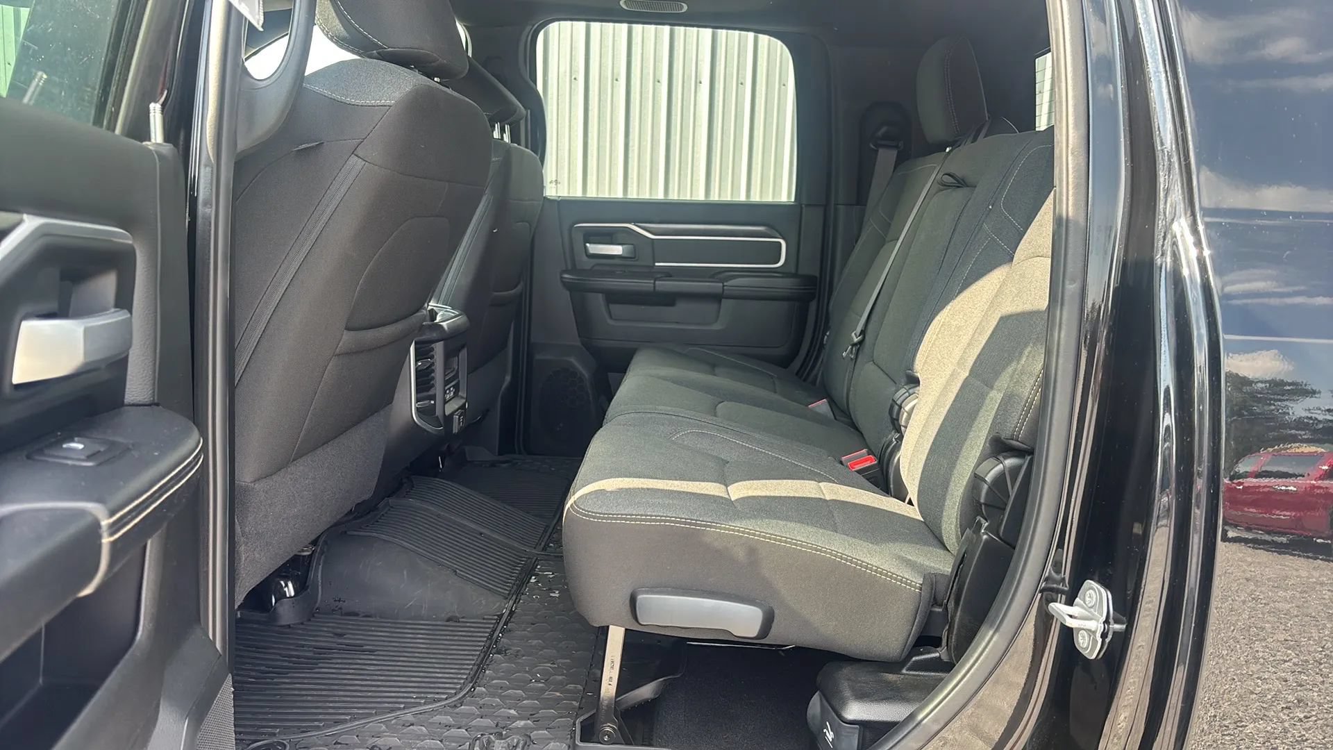 Used 2022 RAM 3500 Big Horn w/ Level C Equiment Group AWD/4WD image 20