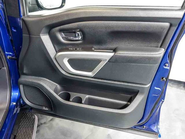 Used 2020 Nissan Titan SL AWD/4WD image 31