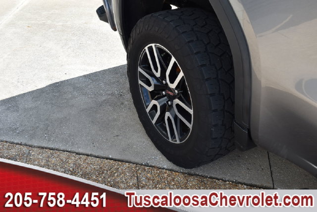 Certified 2019 GMC Sierra 1500 AT4 w/ AT4 Premium Package AWD/4WD image 15