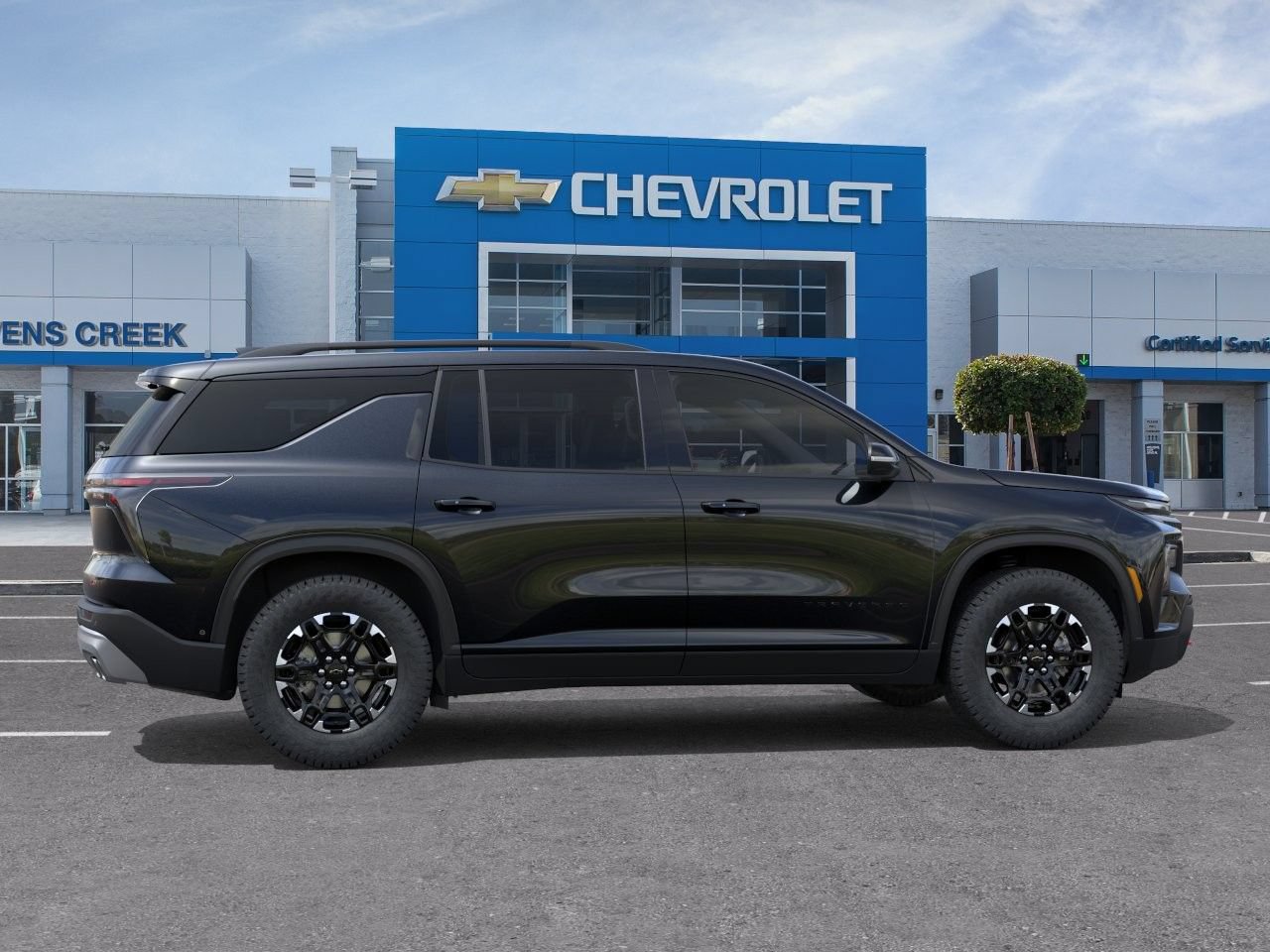 New 2027 Chevrolet Traverse Z71 w/ Driver Confidence Package AWD/4WD image 3