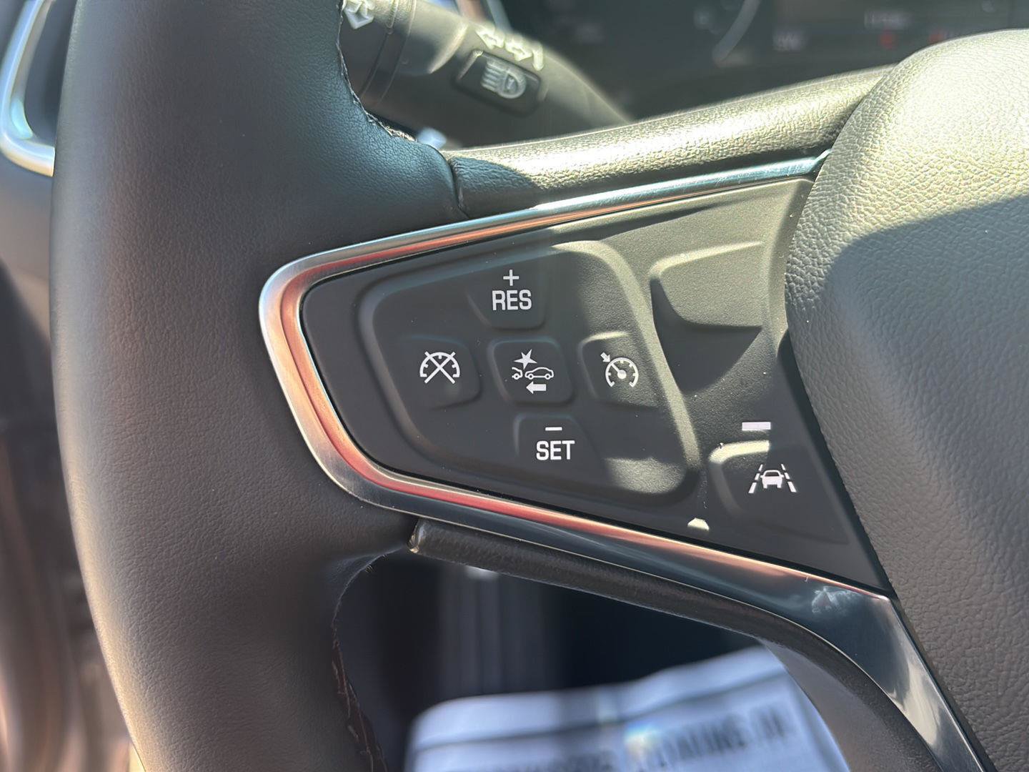 Used 2024 Chevrolet Equinox LT AWD/4WD image 24