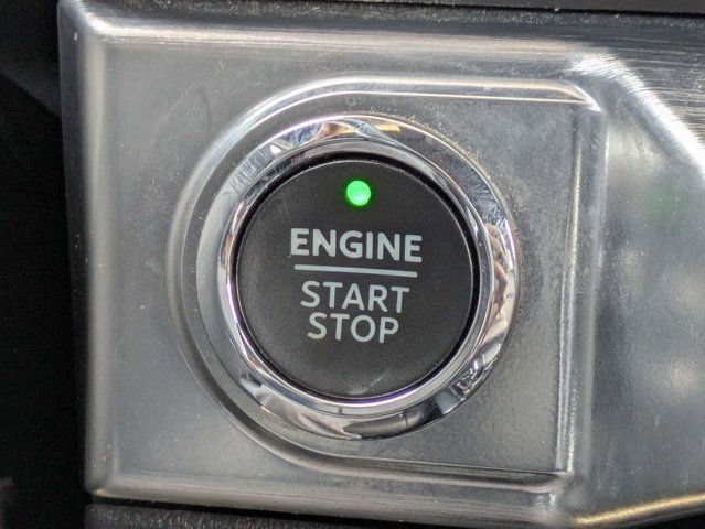 Used 2023 Ford F150 Lariat AWD/4WD image 29